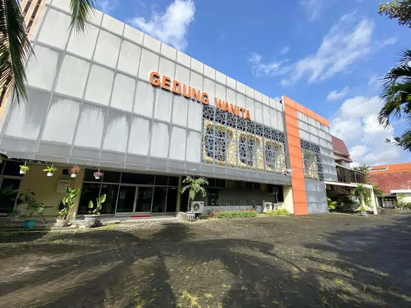 Gedung Wanita Candra Kencana